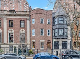 1349 N Astor St, Chicago, IL 60610