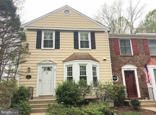 9025 Giltinan Ct, Springfield, VA 22153
