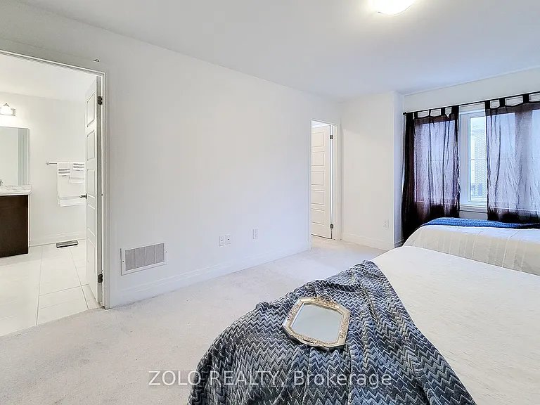 551 Bellflower Ct — Photo 15