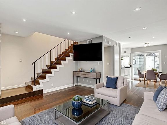 2nd image of 17715 Regency Cir