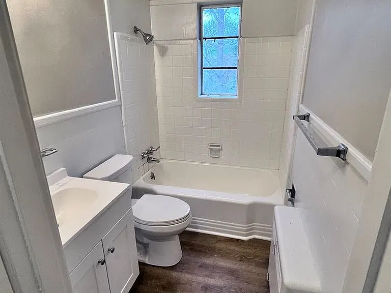 2 bed/1 bath at Monroe St. Apartments in Martinsville, VA! — Photo 6