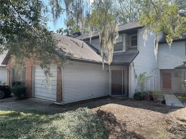 940 NW 42nd Ter, Gainesville, FL 32605