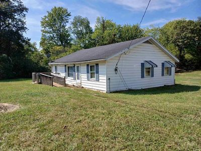 9720 S Chapel Hill Rd, Heltonville, IN, 47436