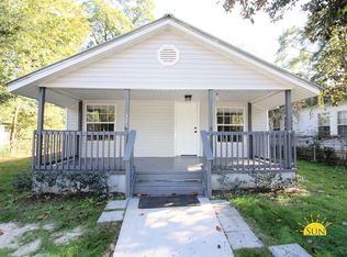 321 E Chestnut Ave, Crestview, FL 32539