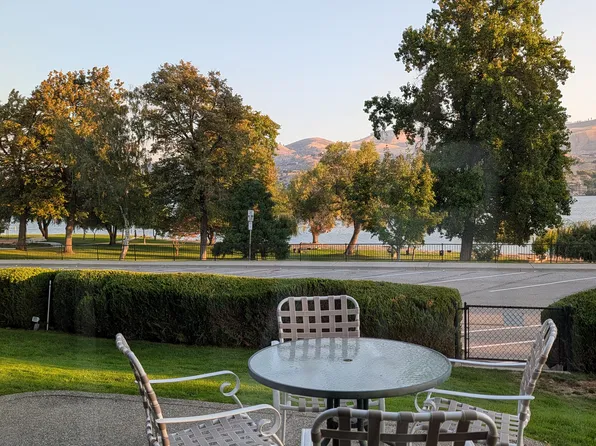 113 E Center St #C-4, Chelan, WA 98816