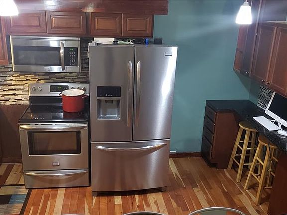 5th image of 507 N 12th Ave
