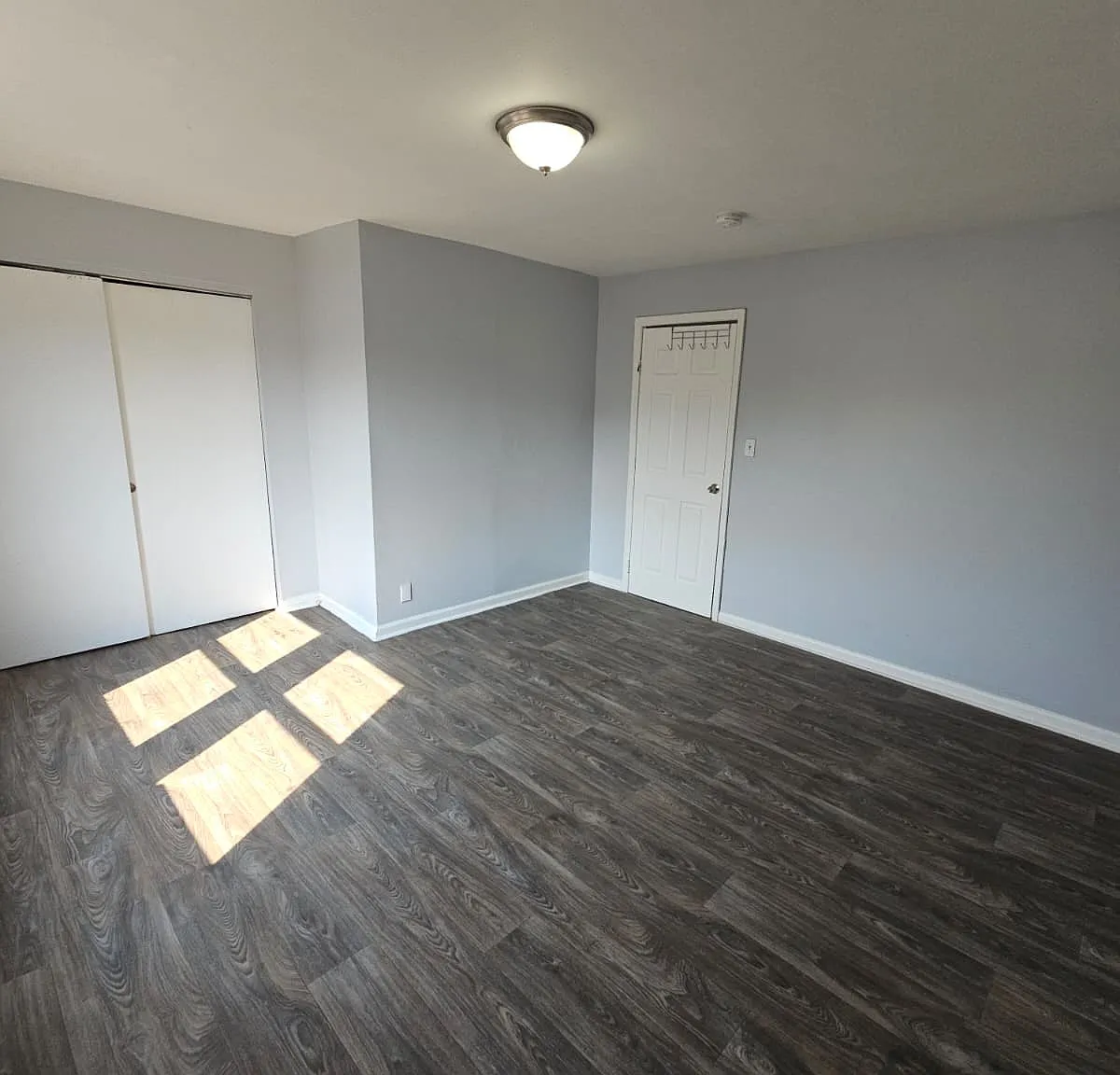 1 bed, $1,400 — Photo 3