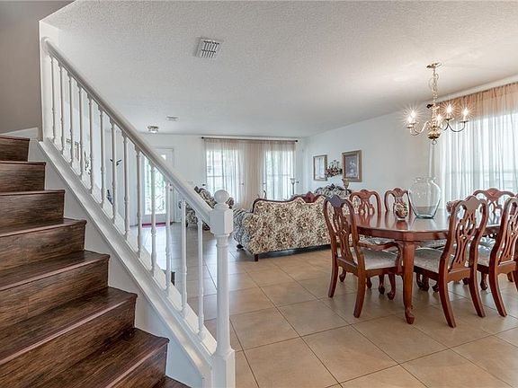 5th image of 2827 Paynes Prairie Cir