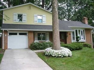 9205 Kirkdale Rd, Bethesda, MD 20817