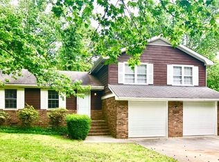 2868 Rosemont Dr, Lawrenceville, GA