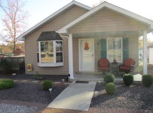 33 Eagle Dr, Sparta, IL 62286