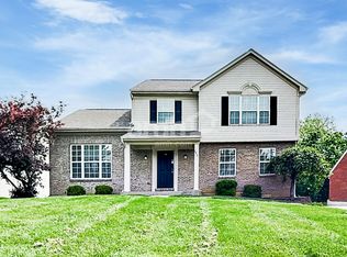 2831 Coachlight Ln, Burlington, KY 41005
