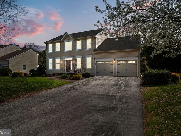 42 Emerald Ridge Dr, Bear, DE 19701