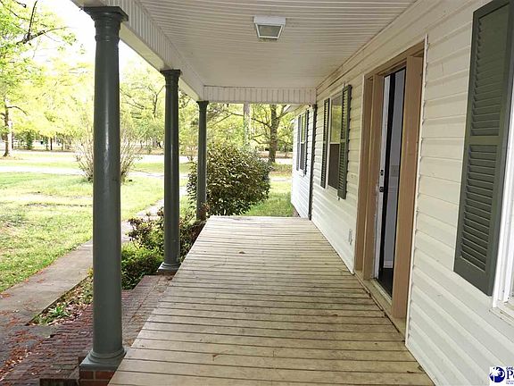 3rd image of 2471 Oliver Rd