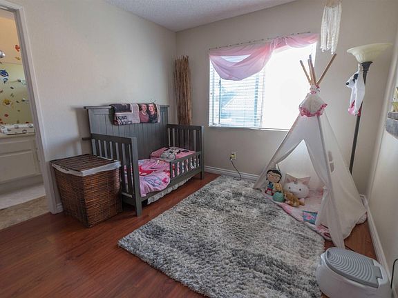 5th image of 3435 Crystal Wood Dr