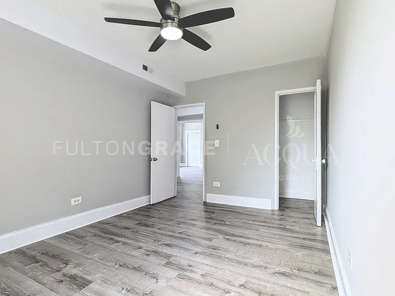 6300 N Oakley Ave #3 — Photo 7