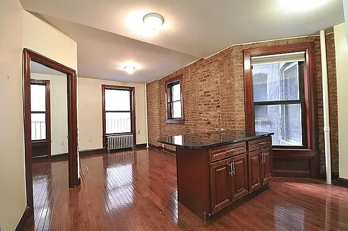 422 Amsterdam Ave #3A Photo 1 422 Amsterdam Ave #3A Photo 1