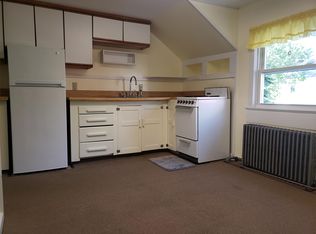 104 Main St APT 3B, Orono, ME 04473