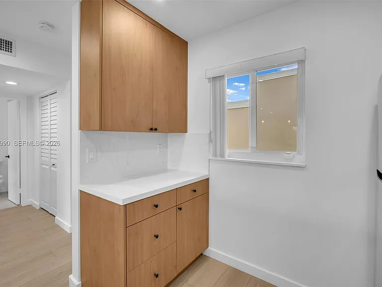 8101 Camino Real #402 — Photo 23