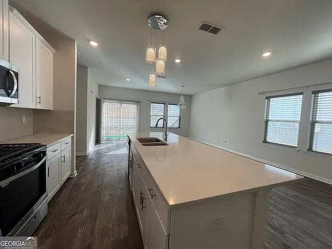 5472 Plain Field Ln — Photo 8