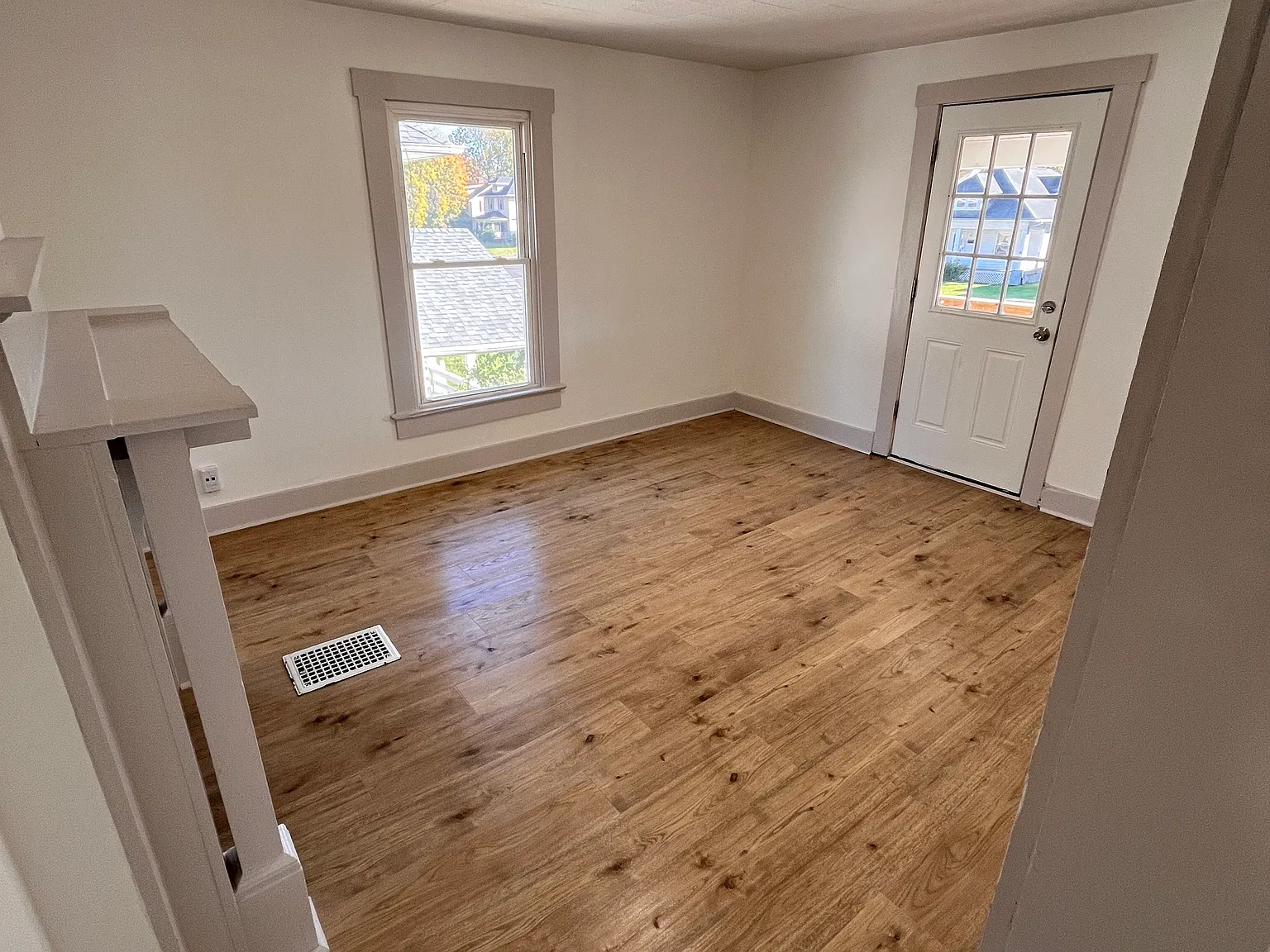 2 bed, $1,050 — Photo 3