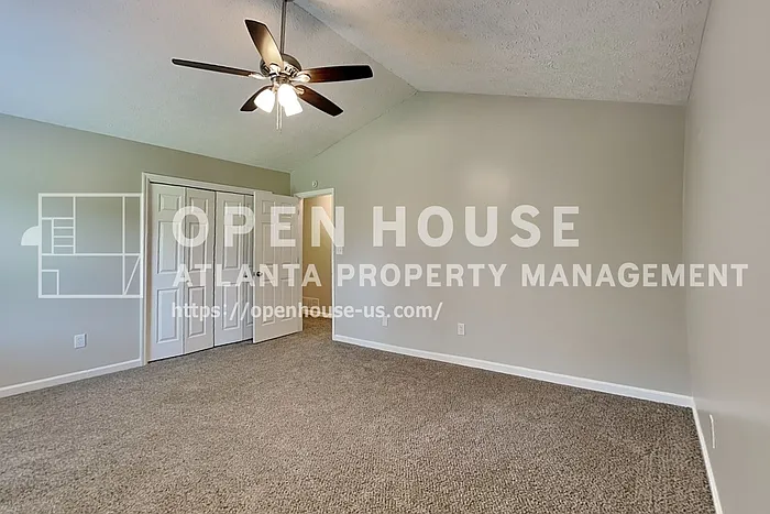 450 Sumer Ln N — Photo 11
