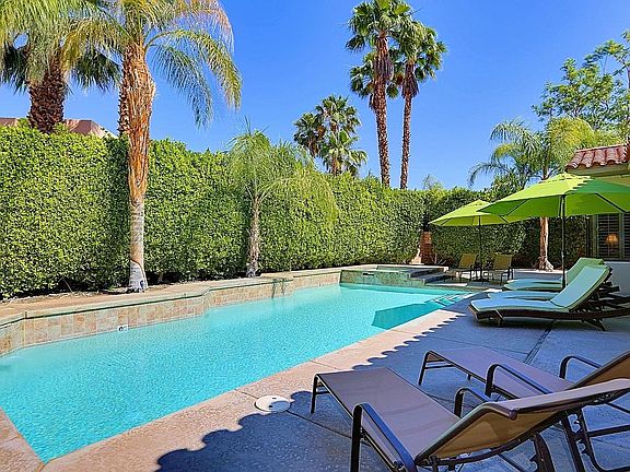 4th image of 3135 Goldenrod Ln