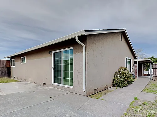 145 Boggs Ct Photo 1