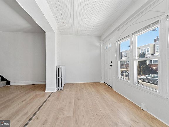 2nd image of 6512 Reedland St