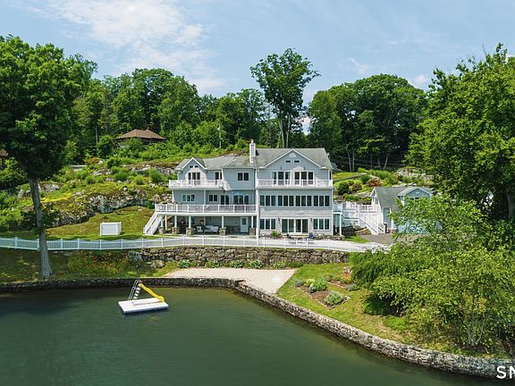 2nd image of 1 Oak Drive