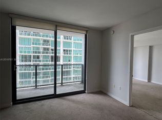 31 SE 6th St APT 2004, Miami, FL 33131