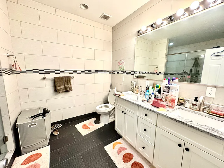 1215 Noble St #3 — Photo 13