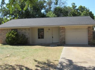 2410 Woodville Rd, Bryan, TX 77803