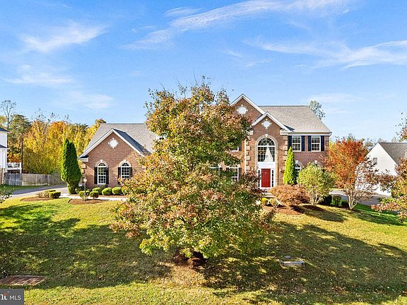 3rd image of 22325 Pasture Rose Pl