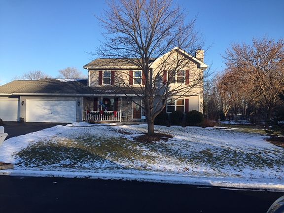 2nd image of 2634 Oakwood Cir