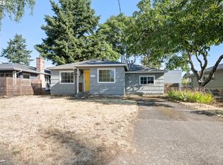 11761 SE Washington St, Portland, OR 97216