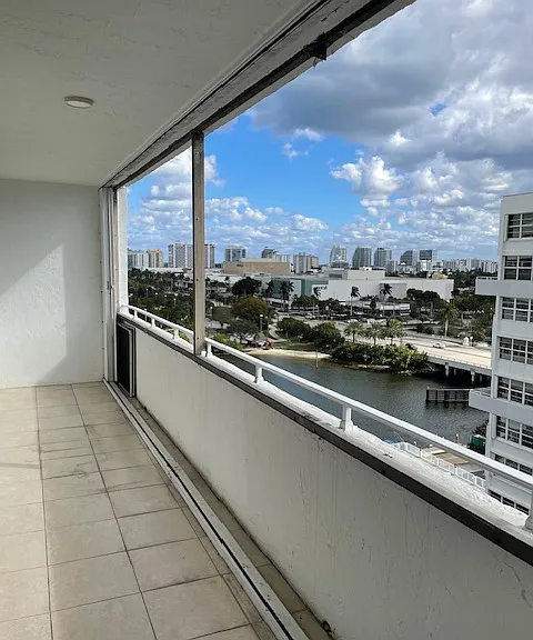 1170 N Federal Hwy #1110 — Photo 55
