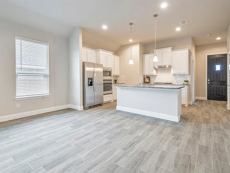 2301 Ruff Rd — Photo 10