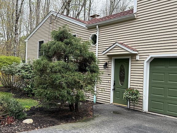 3rd image of 304 Blanchard Road