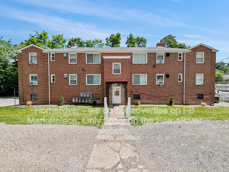 781 Cooke Dr #3 — Photo 13