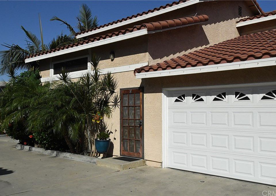 1st image of 4647 Clara St #6