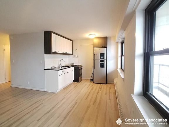 4th image of 1370 Saint Nicholas Ave APT 19N