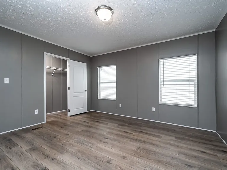 12518 Descanso Cir — Photo 8