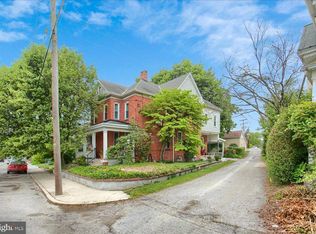 109 3rd St, Hanover, PA 17331