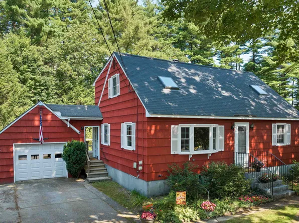 4 Small Lane, Merrimack, NH 03054