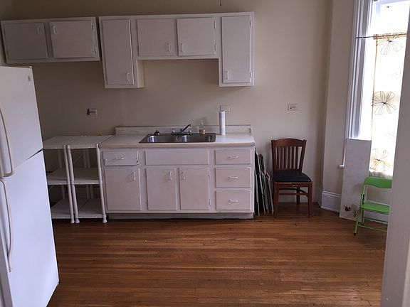 4th image of 1779 W 47th St