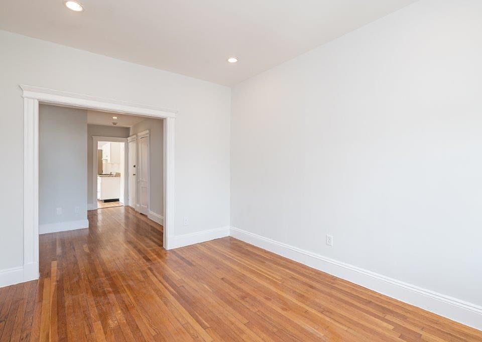 2nd image of 13 Elko St #9