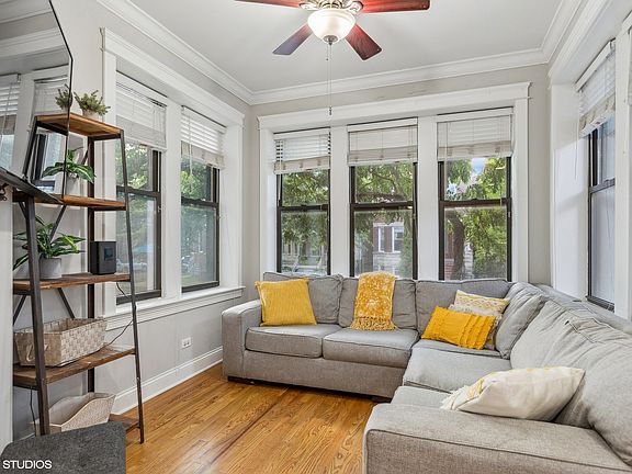 2nd image of 3706 W Wrightwood Ave APT 2A