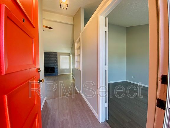 2nd image of 5073 Brittany Dr