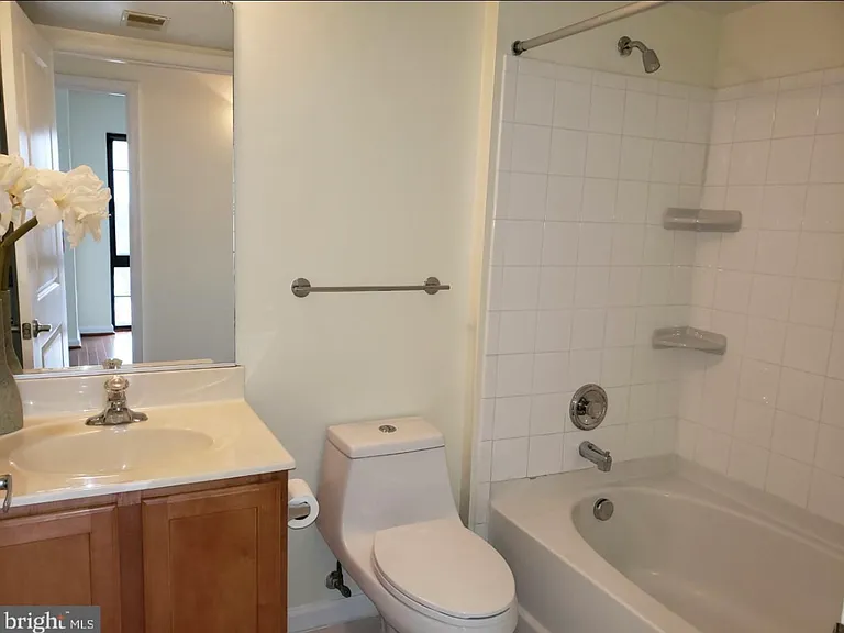 7923 Eastern Ave #801 — Photo 11